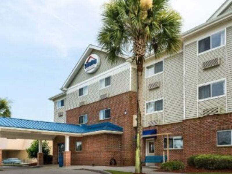 Suburban Extended Stay Hotel Naval Base Area Warrington Extérieur photo