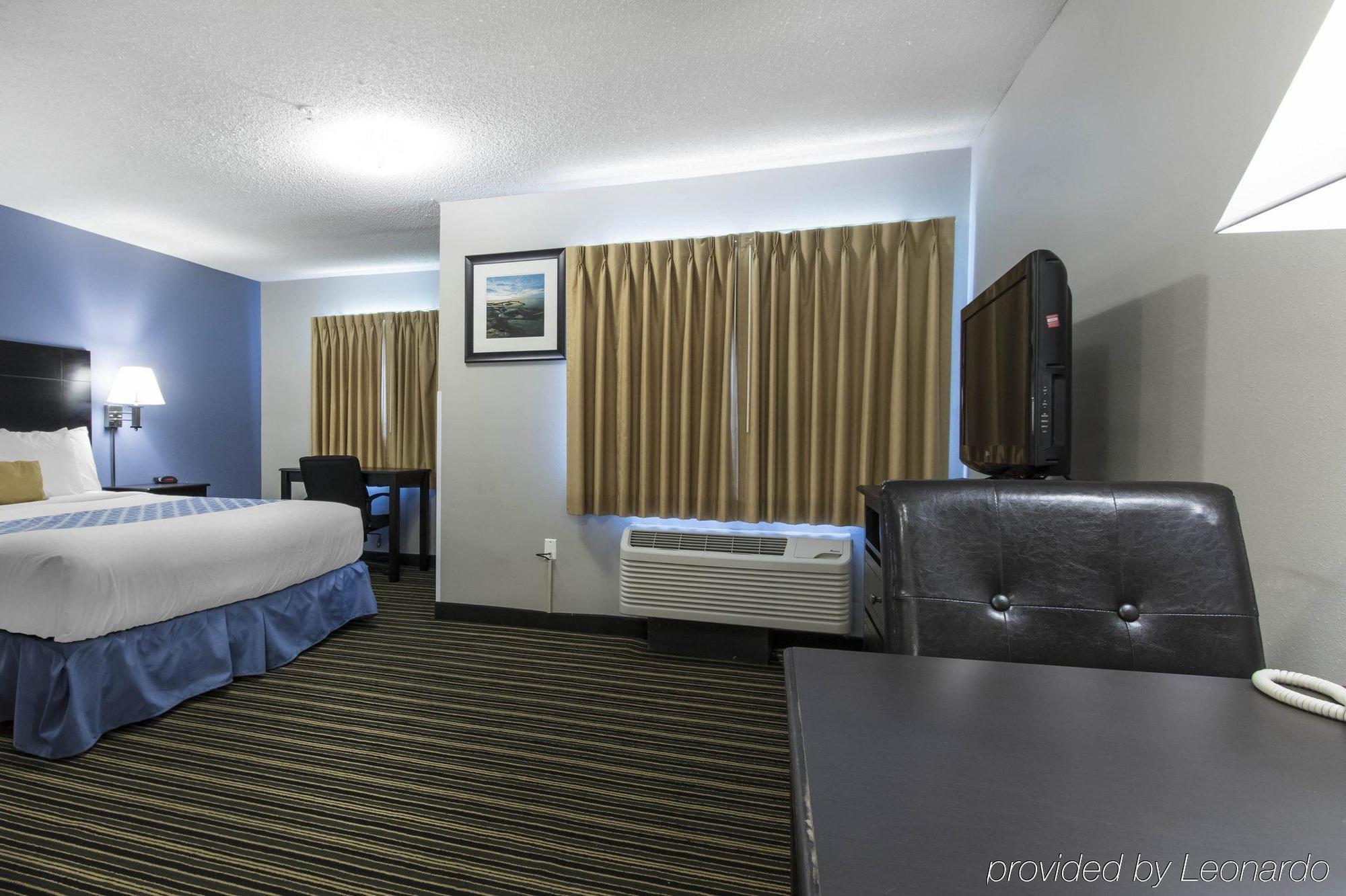 Suburban Extended Stay Hotel Naval Base Area Warrington Extérieur photo