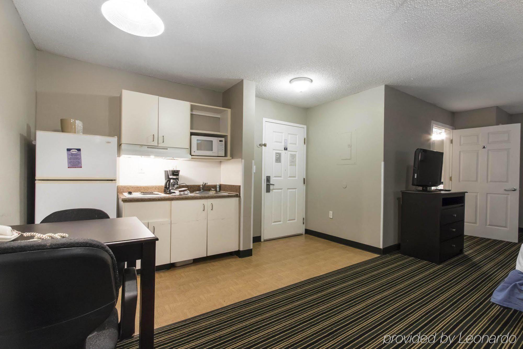 Suburban Extended Stay Hotel Naval Base Area Warrington Extérieur photo